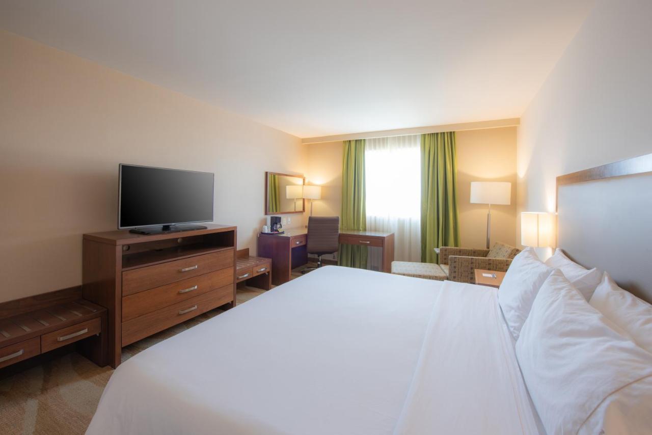 Holiday Inn Express And Suites Celaya By Ihg Ngoại thất bức ảnh