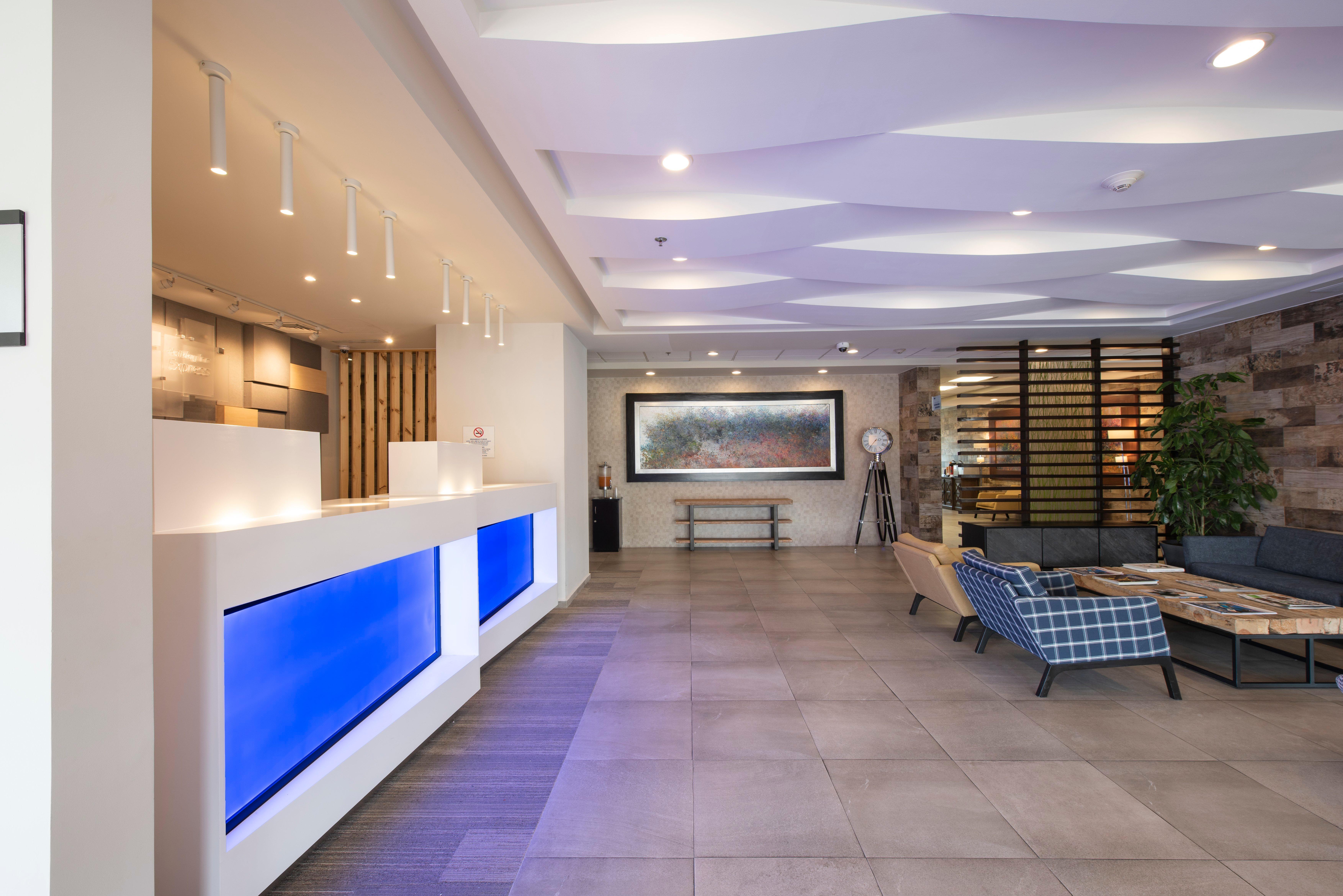 Holiday Inn Express And Suites Celaya By Ihg Ngoại thất bức ảnh